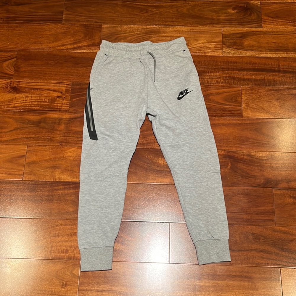 Nike tech fleece joggers (Kids Size)